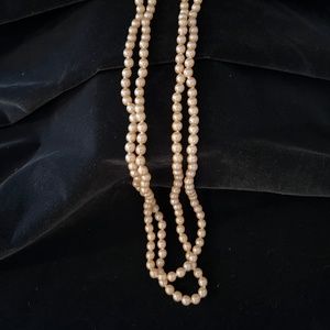 PEARL DOUBLE STRANDS NECKLACE